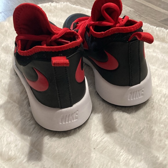 NIKE Boys Future Court 2 - Picture 4 of 7